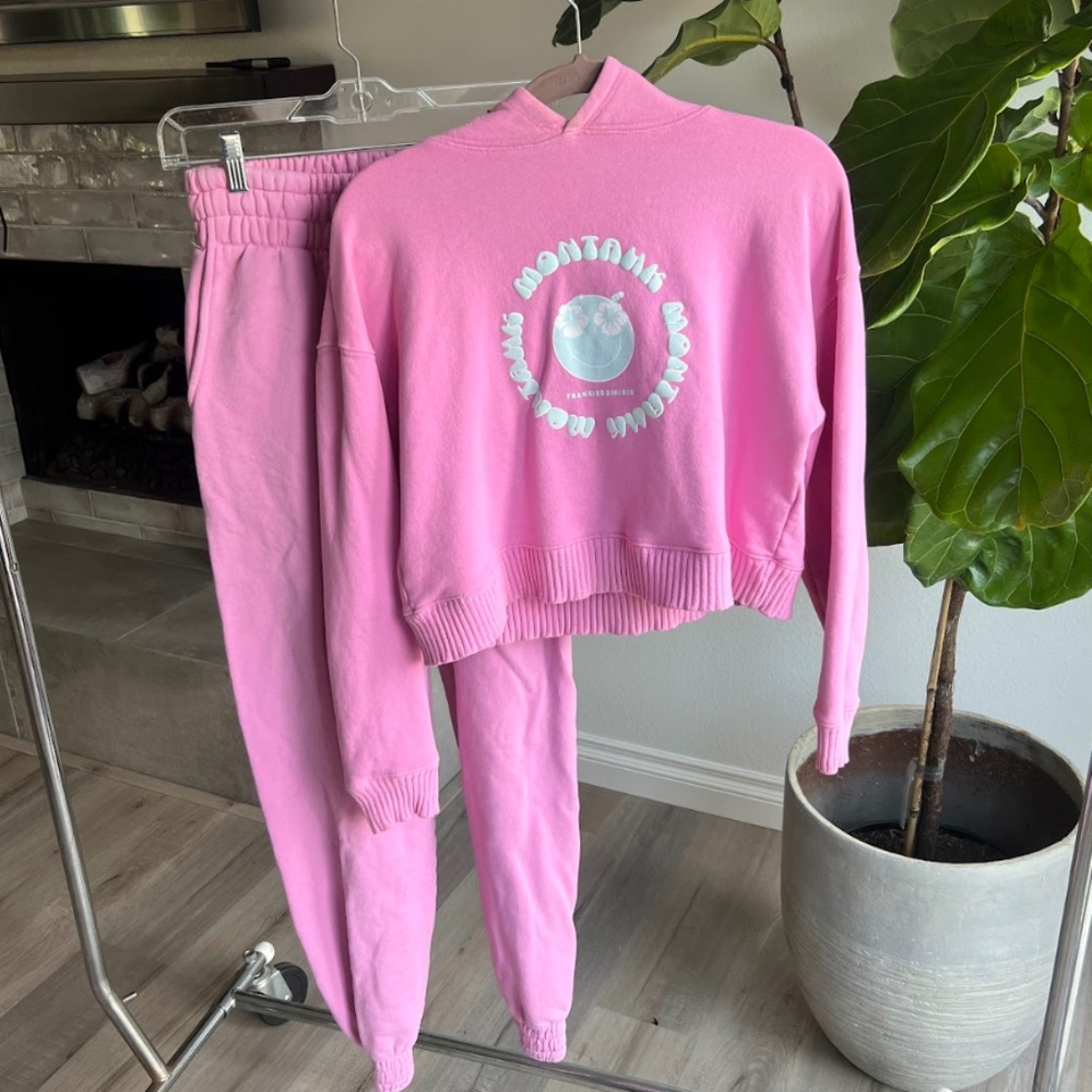 Frankies Bikinis Sweat Set